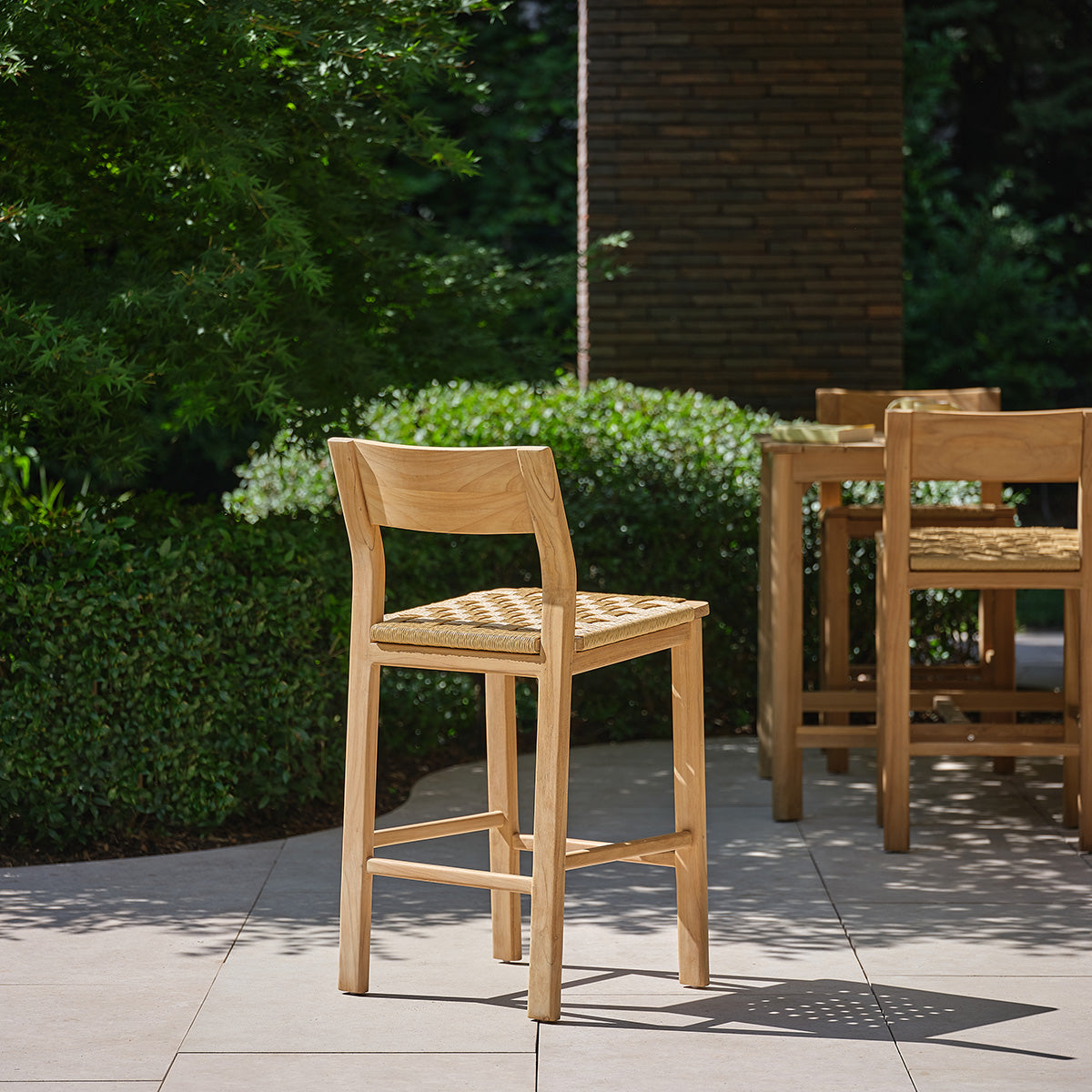 PIANA - Barstuhl für den Garten aus massivem Premium-Teakholz