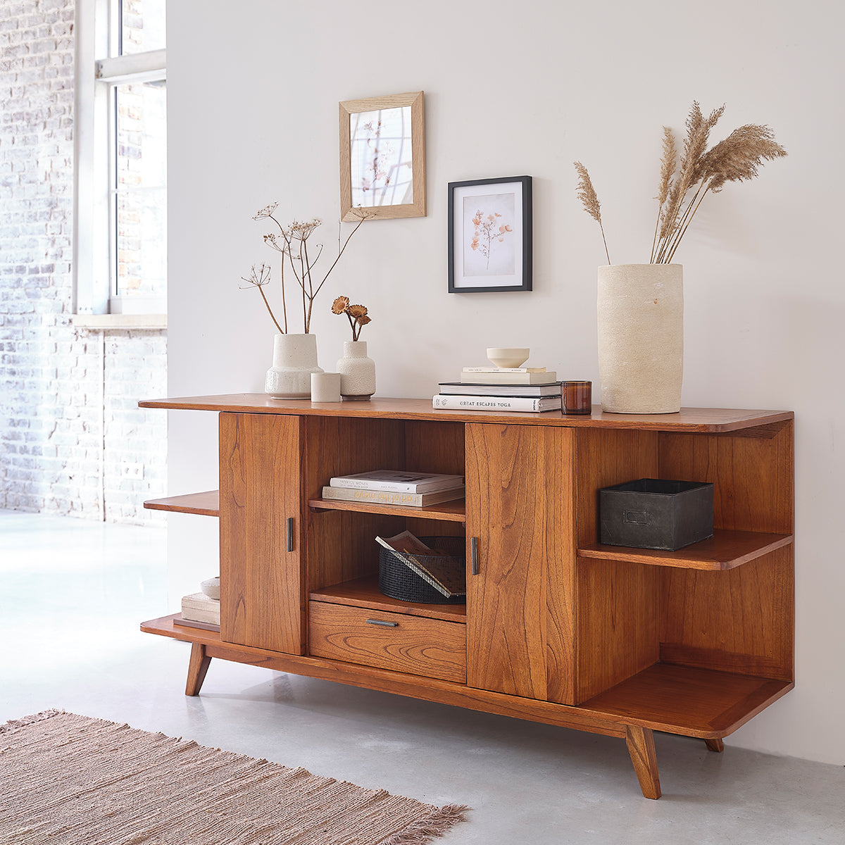 CELESTE - Buffet en mindi massif 180 cm