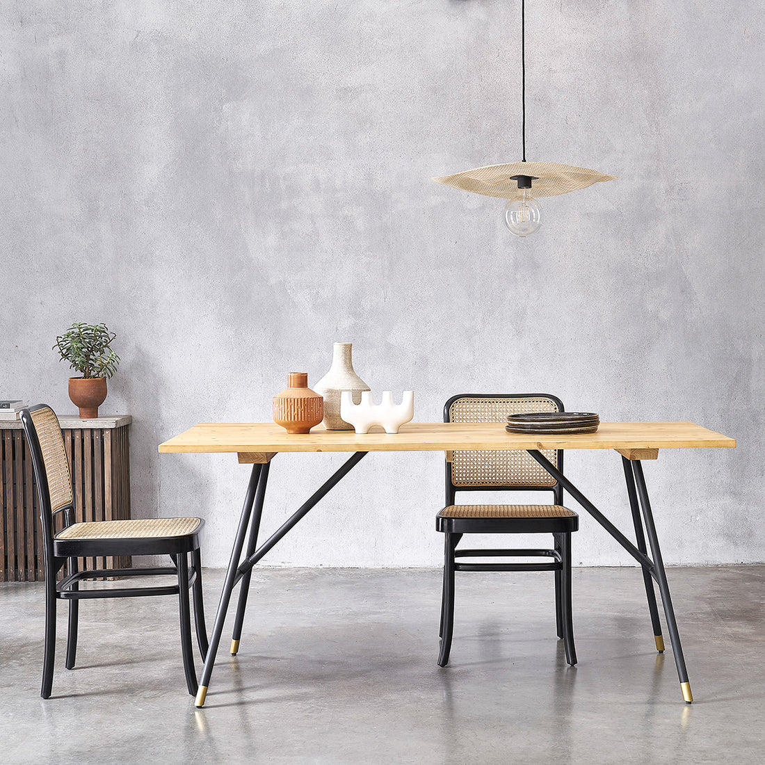 ROBIN - Tisch aus massiver Kiefer und Metall 6 pers. 