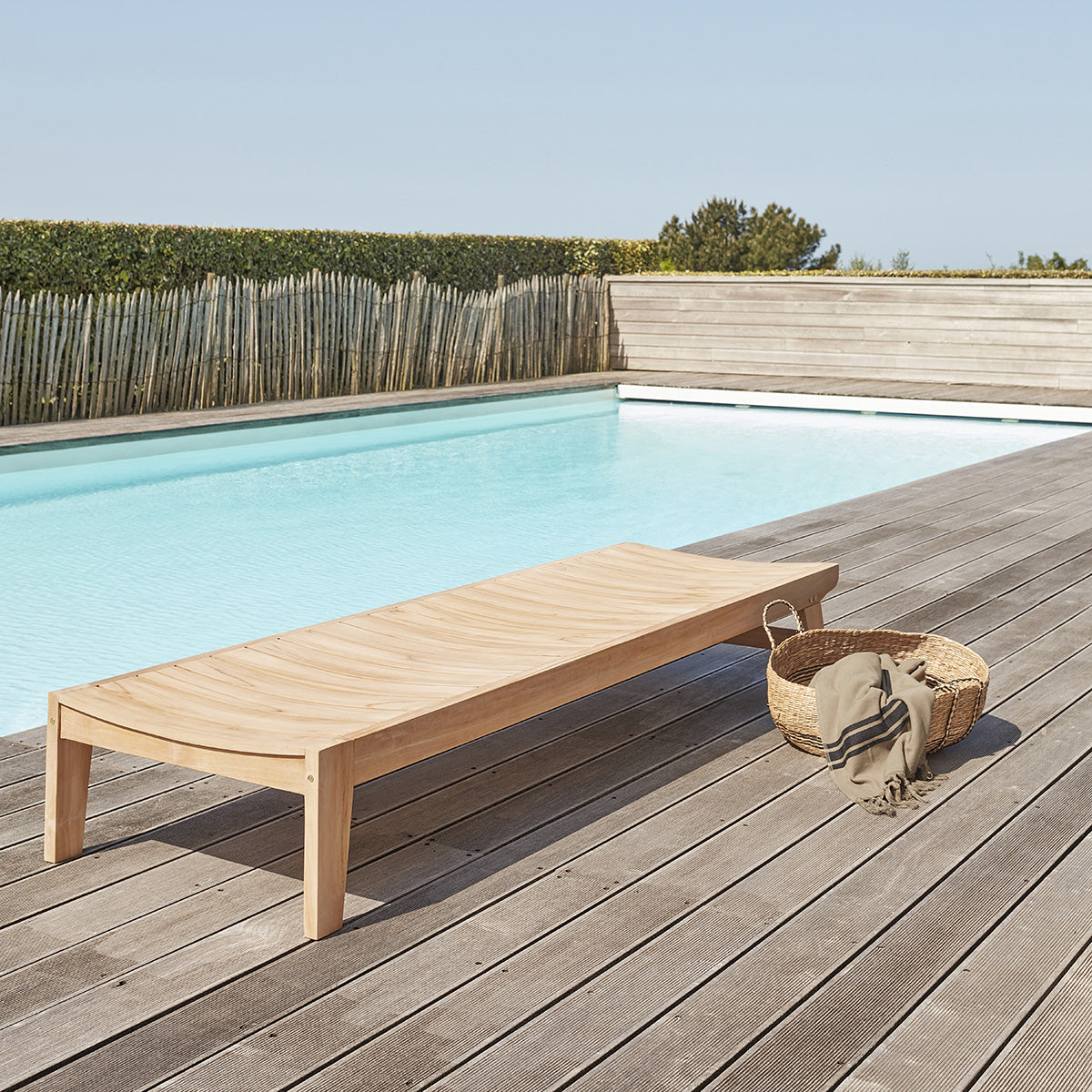 JAYA - Sonnenliege aus massivem Teakholz