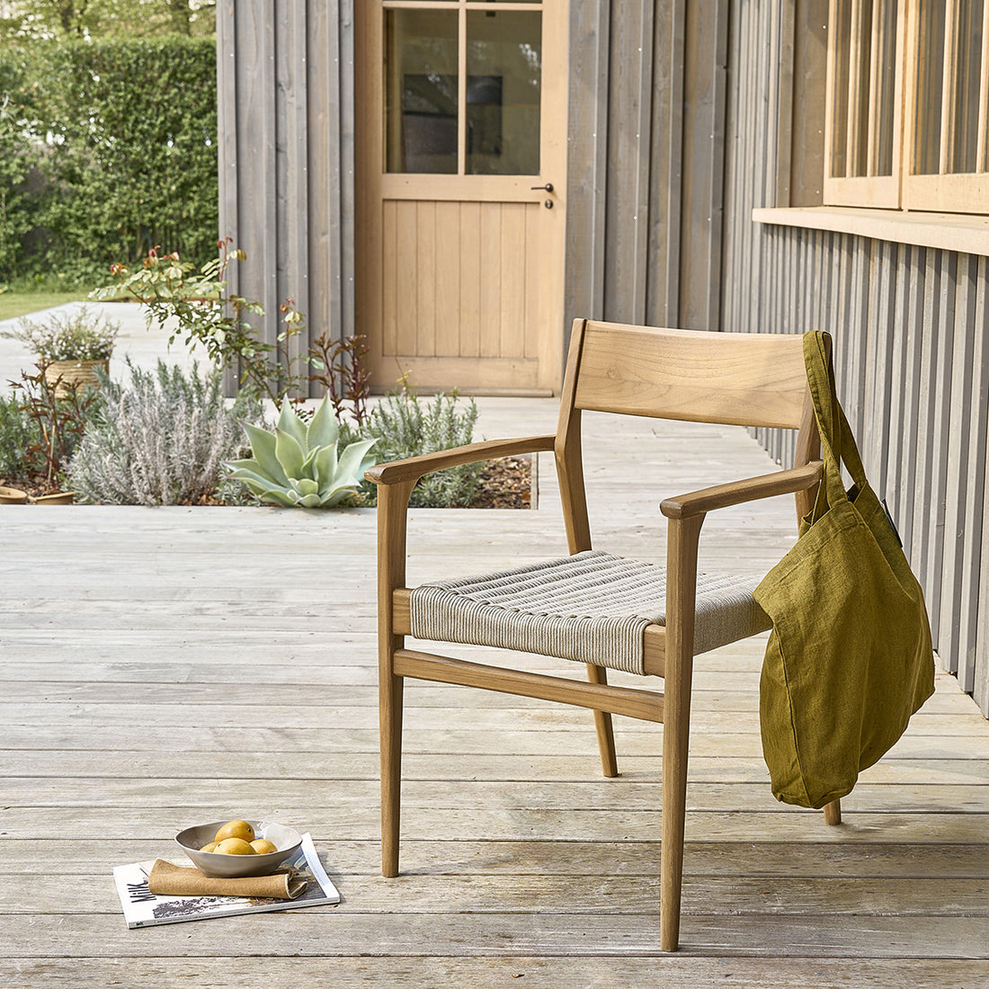 LIVIE - Gartensessel massives Teakholz und  beigem Seil