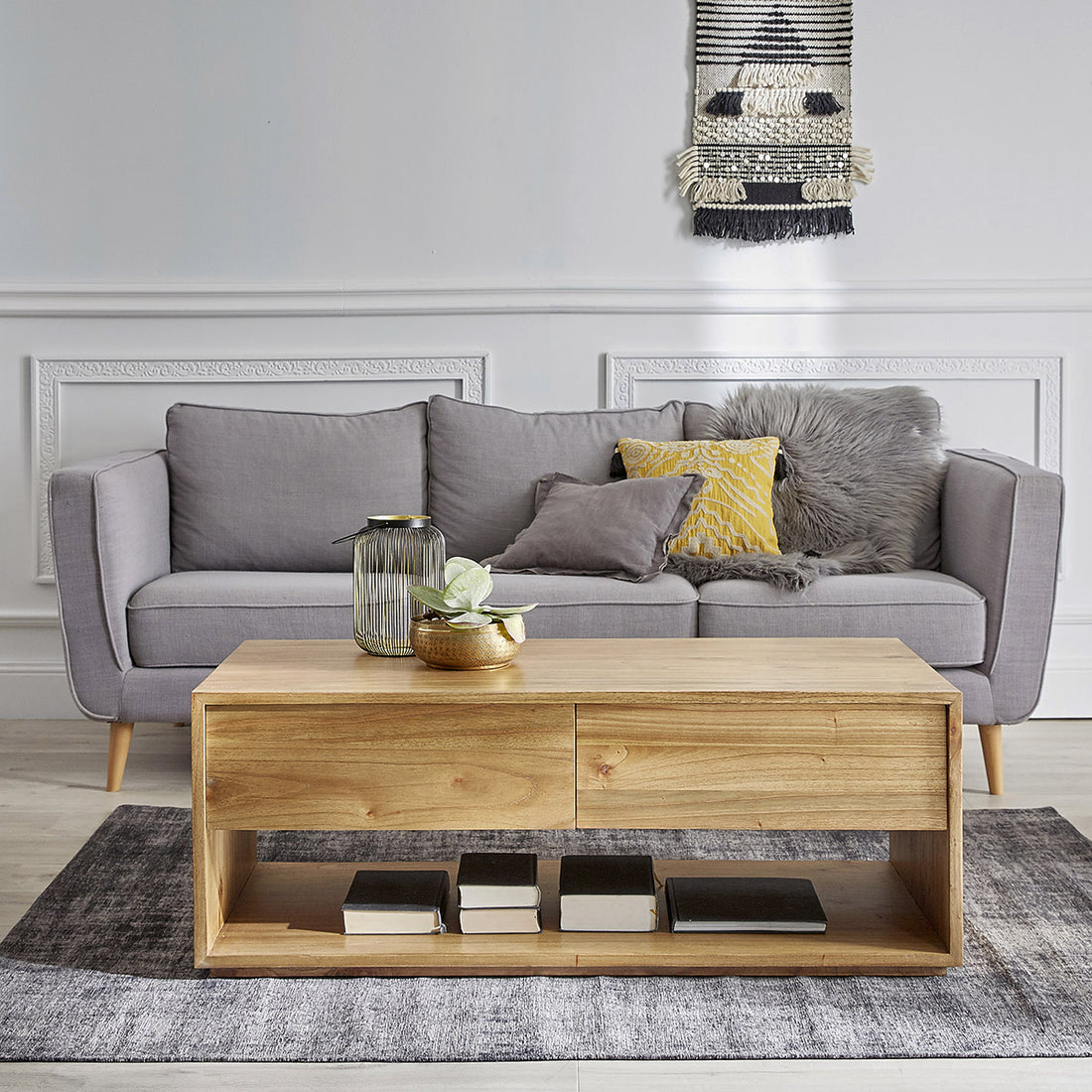 TILO - Couchtisch aus massivem Mindi-Holz 120 cm