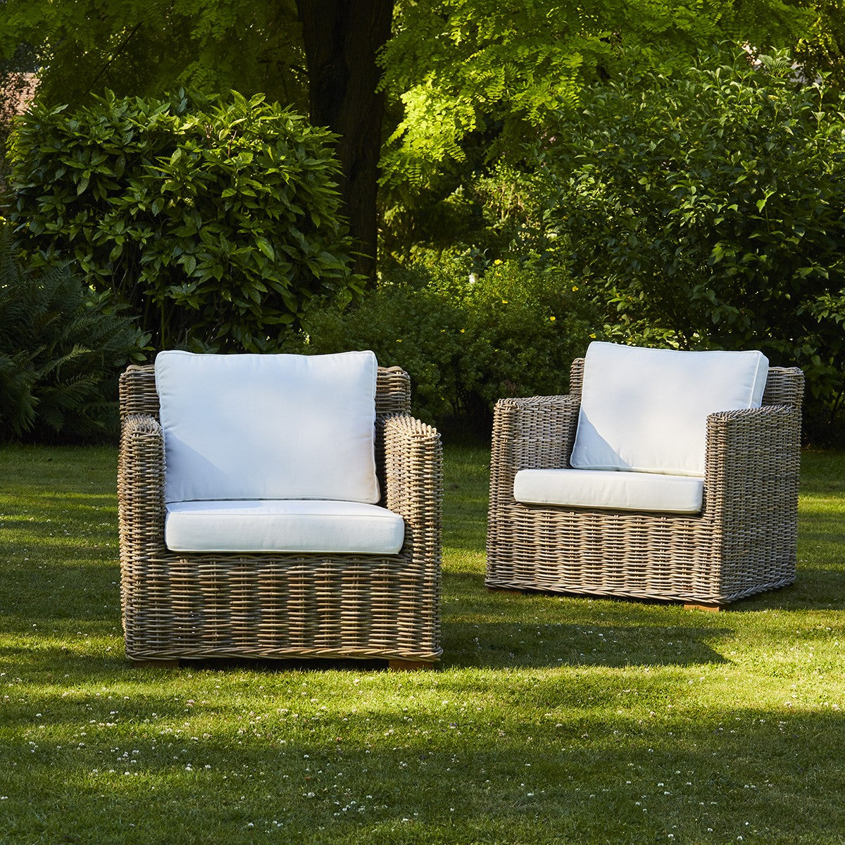 10214-salon_de_jardin_en_kubu_naturel-03.jpg
