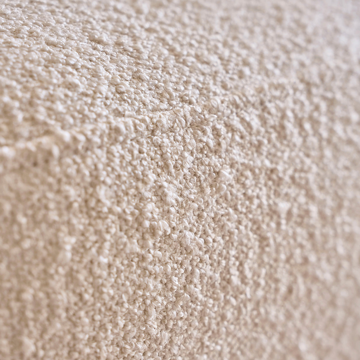 ONDINE - Gerades 3-Sitzer-Sofa aus Massivholz und weißem Bouclé-Stoff