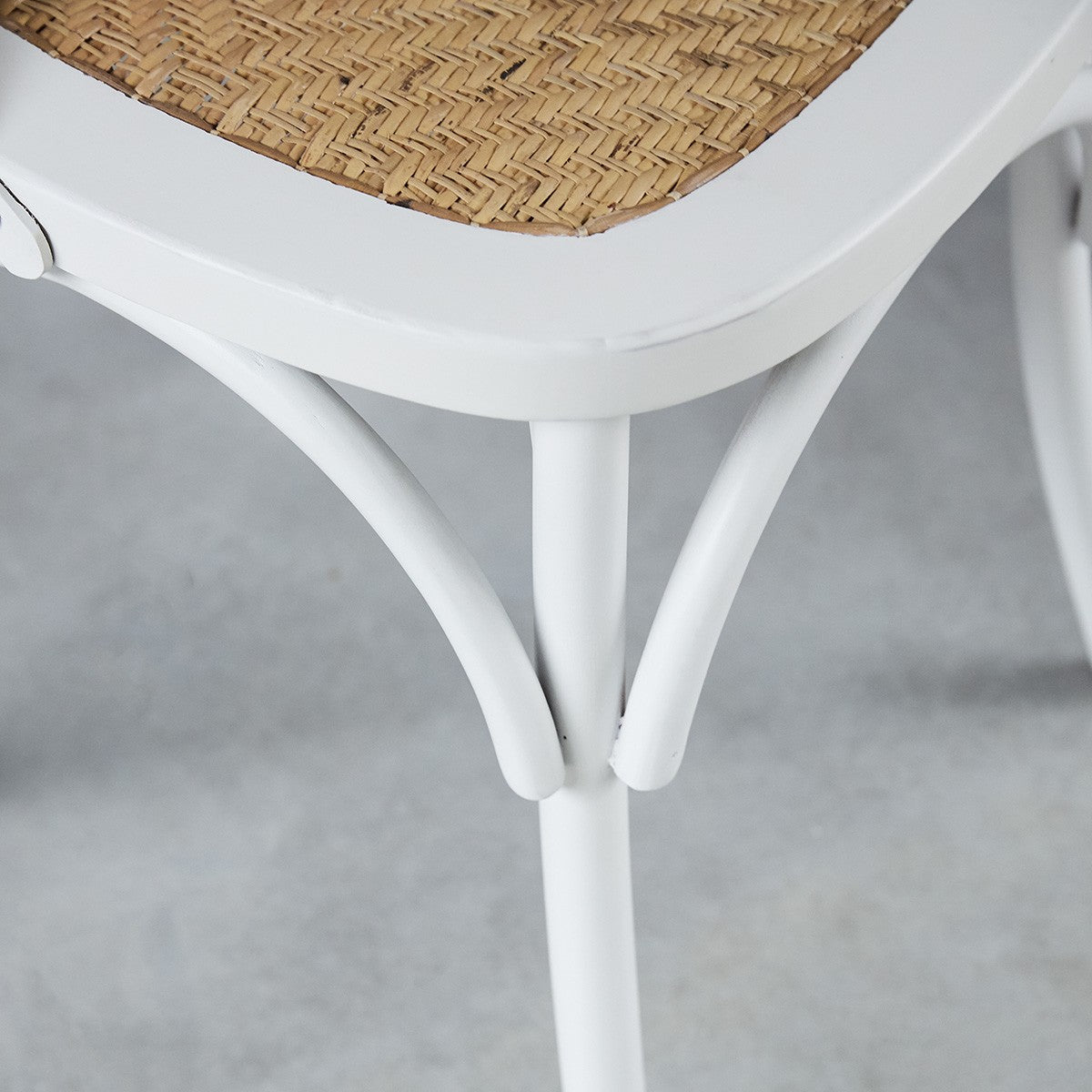 LONDRES - Lot de 2 chaises bistrot en acajou massif et rotin