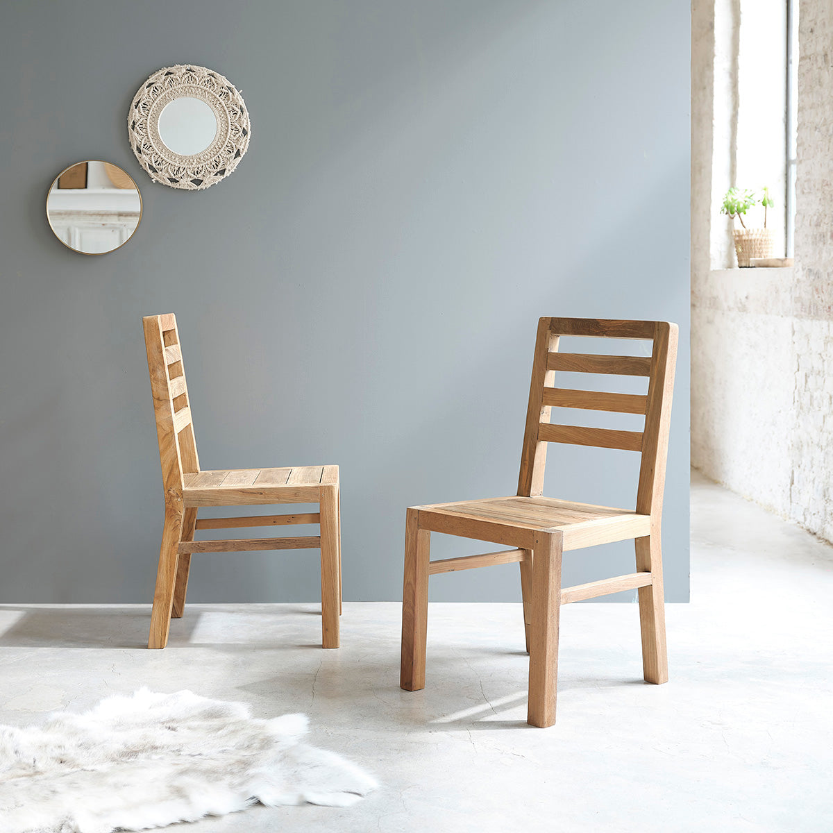 970-chaise_en_teck_massif_recycle-05.jpg