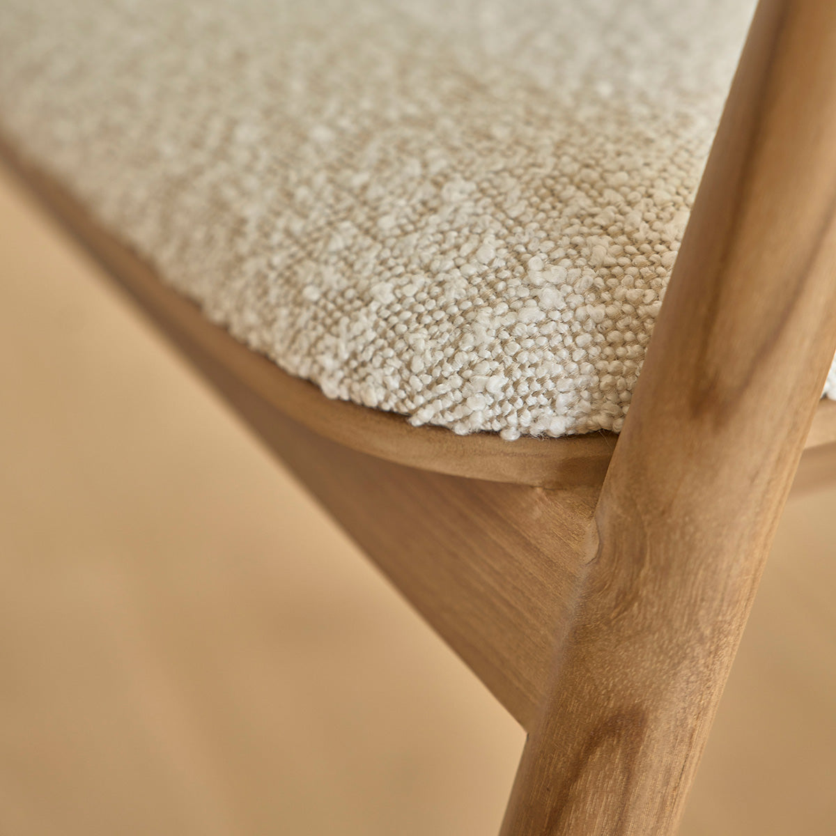 AMBRE - Lot de 2 chaises en teck massif assise bouclette