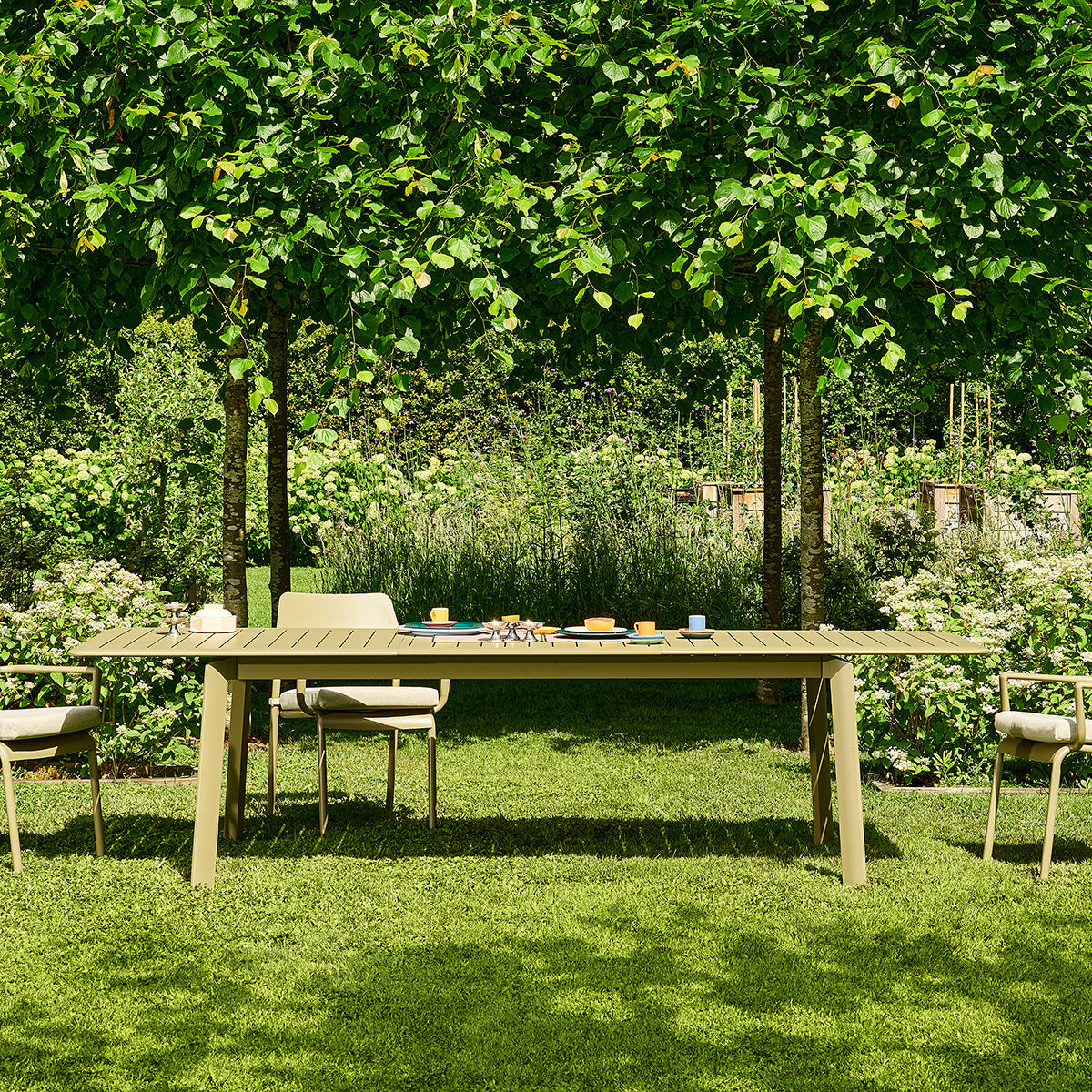 SARO - Ausziehbarer Gartentisch aus Aluminium