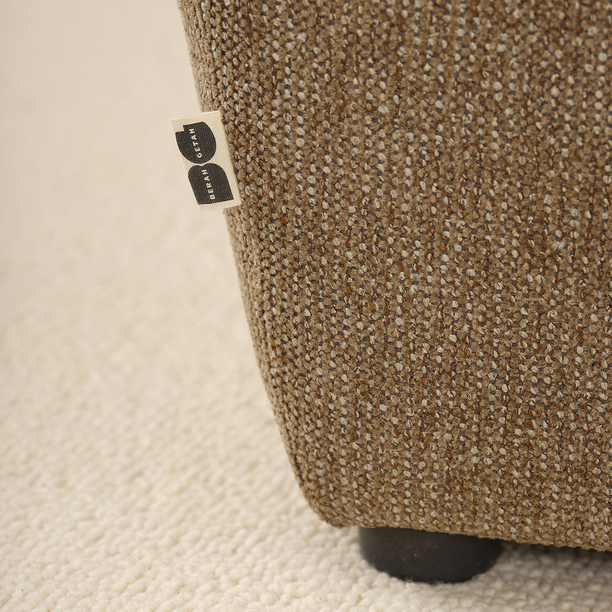 LEOPOLD - Modulares Ecksofa aus hellbraunem, strukturiertem Stoff