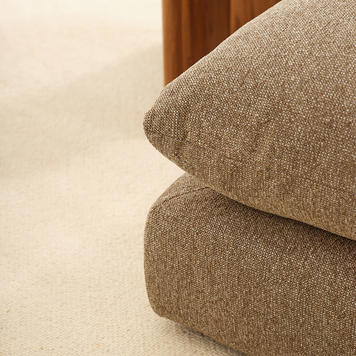 LEOPOLD - Modulares Chaiselongue (links) aus hellbraunem, strukturiertem Stoff