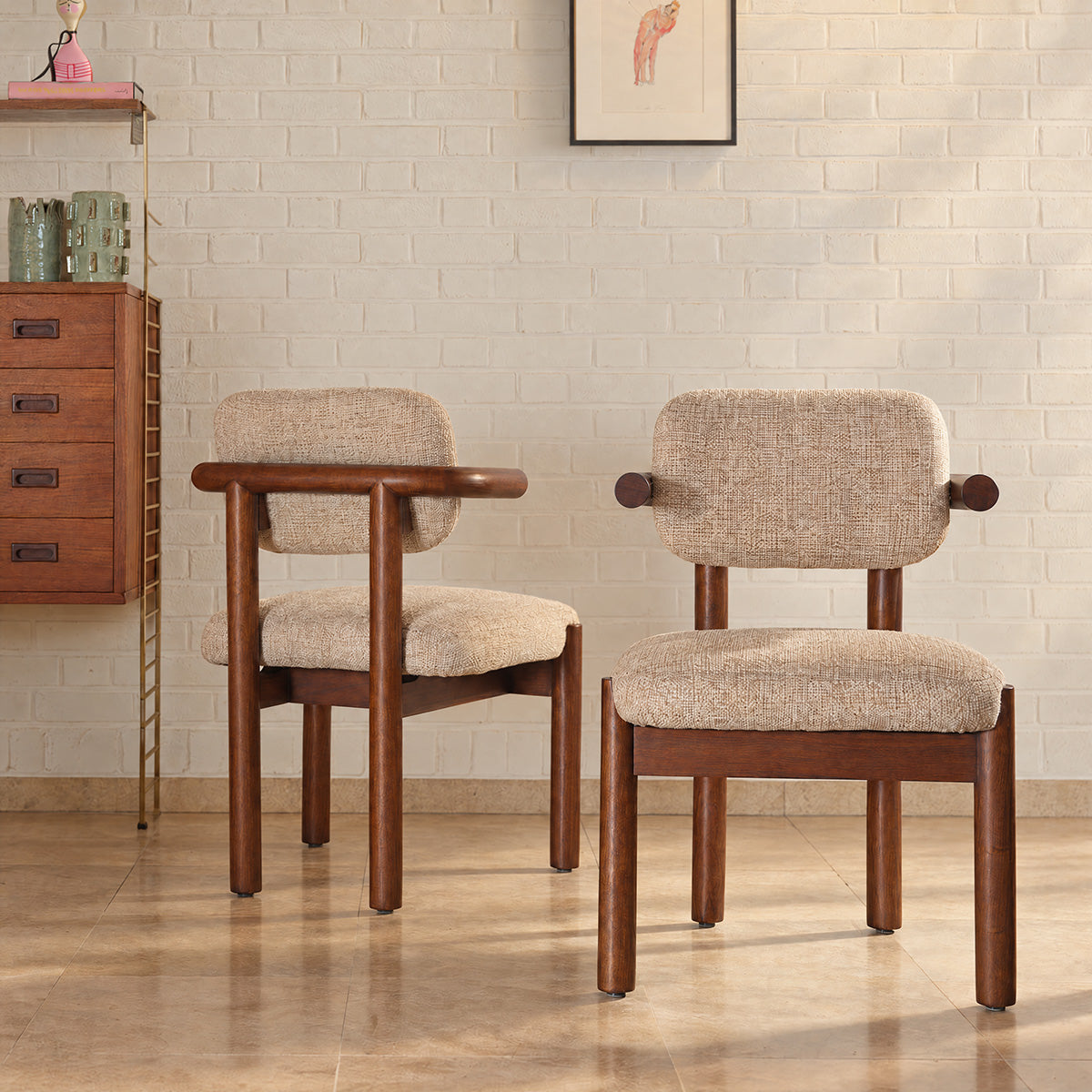 NEO - Stuhl aus massivem Mindi-Holz und beige meliertem, strukturiertem Stoff