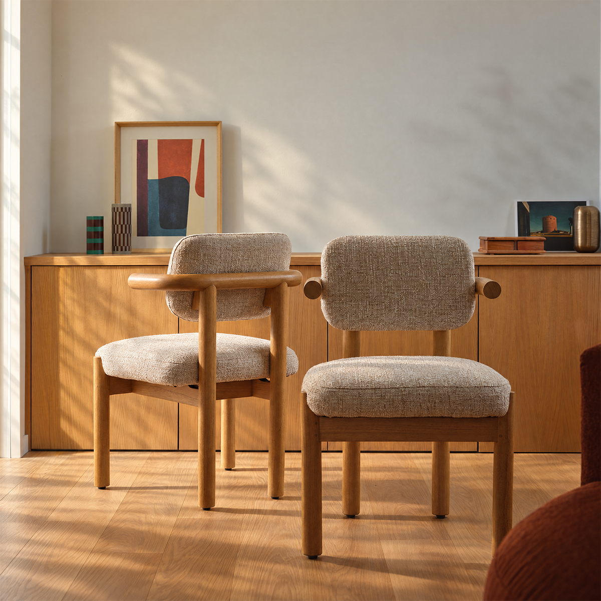 NEO - 2er-Set Stühle aus massivem, naturbelassenem Mindi-Holz und beige meliertem Stoff