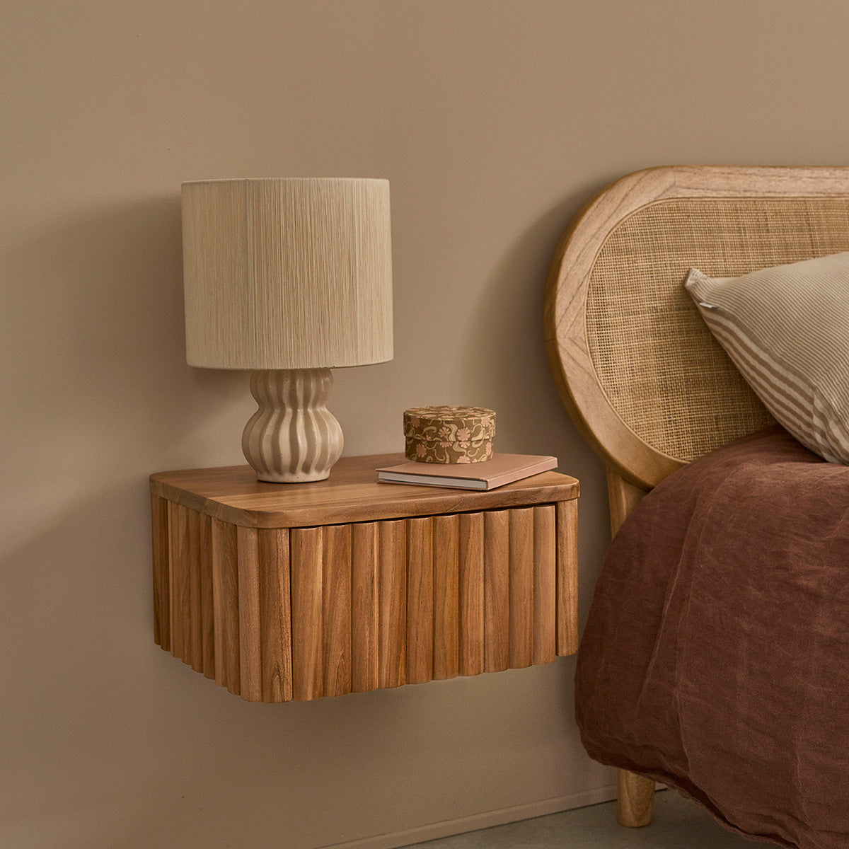 BELIZE - Nachttisch aus Teakholz, hängend, 45 cm