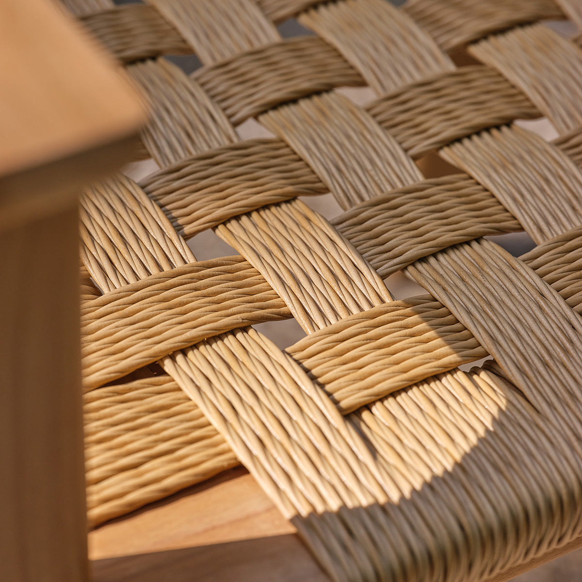 PIANA - Gartensessel aus massivem Teakholz und Rattan