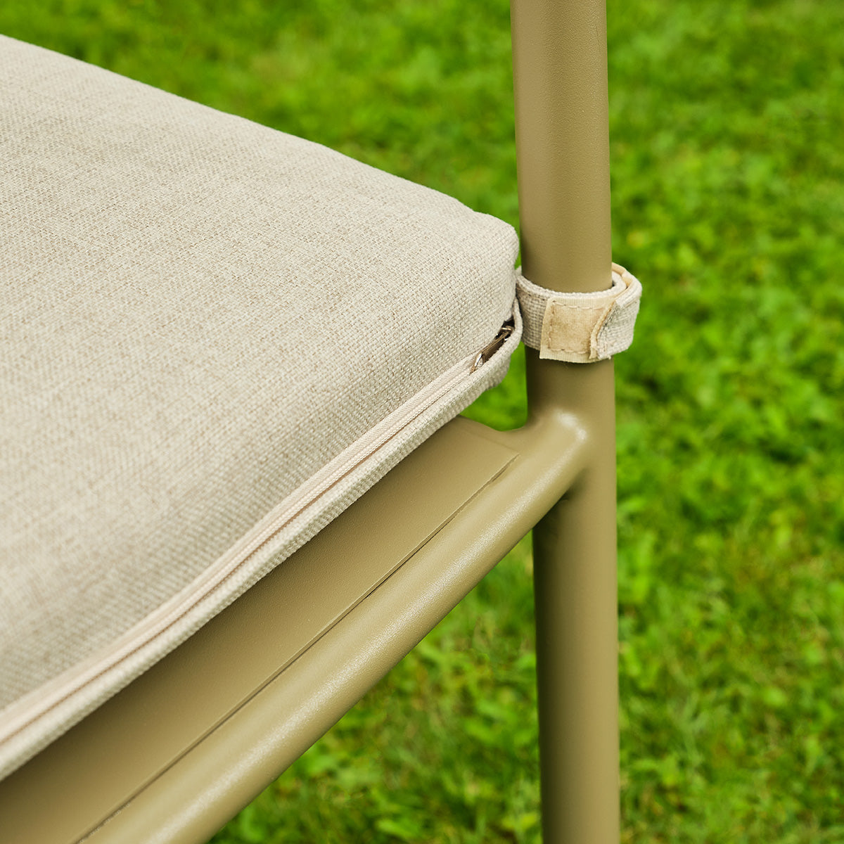 SARO - Gartenstuhl aus Aluminium und beige meliertem Stoff (2er-Set)