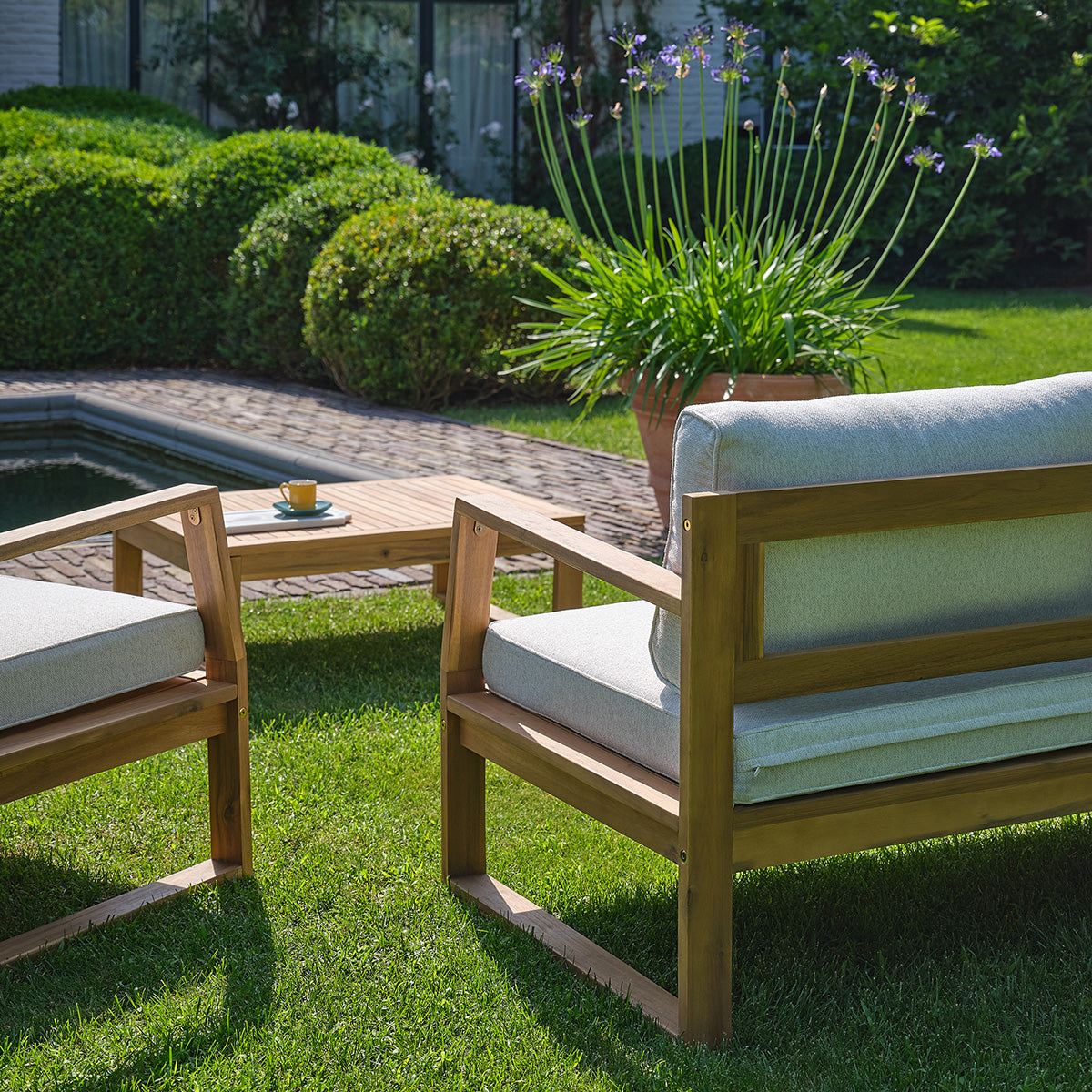 SBJ0001-salon_de_jardin_bas_en_acacia_massif_huile-04.jpg