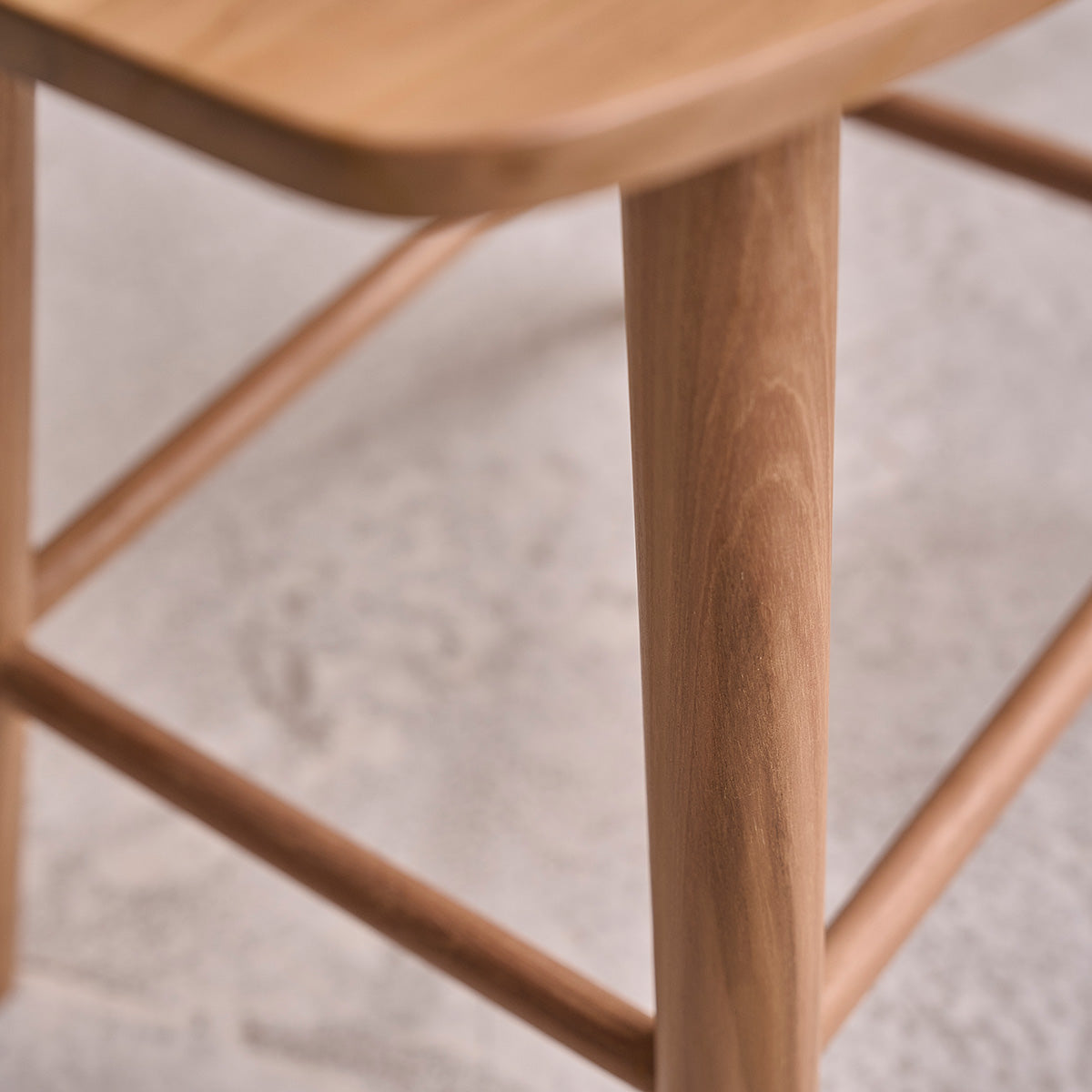 AMBRE - Barhocker aus massivem Teakholz 45 cm