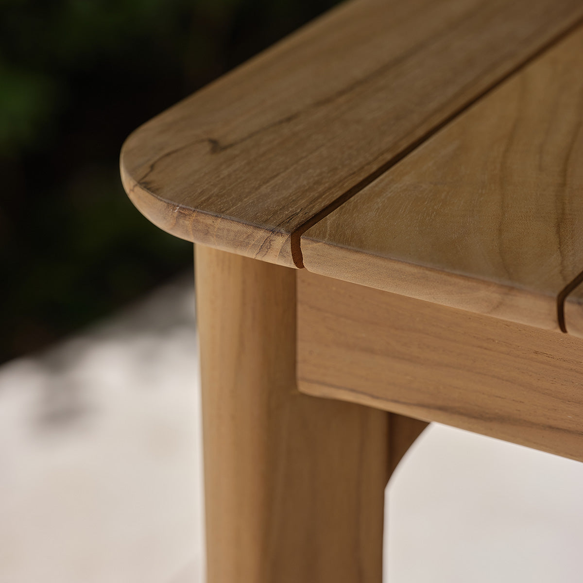 PIANA - Hoher Gartentisch aus massivem Teakholz für 4 Personen