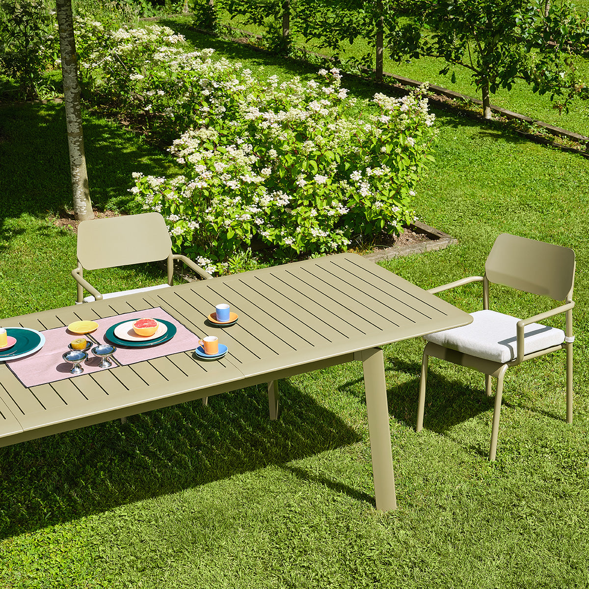 SARO - Ausziehbarer Gartentisch aus Aluminium