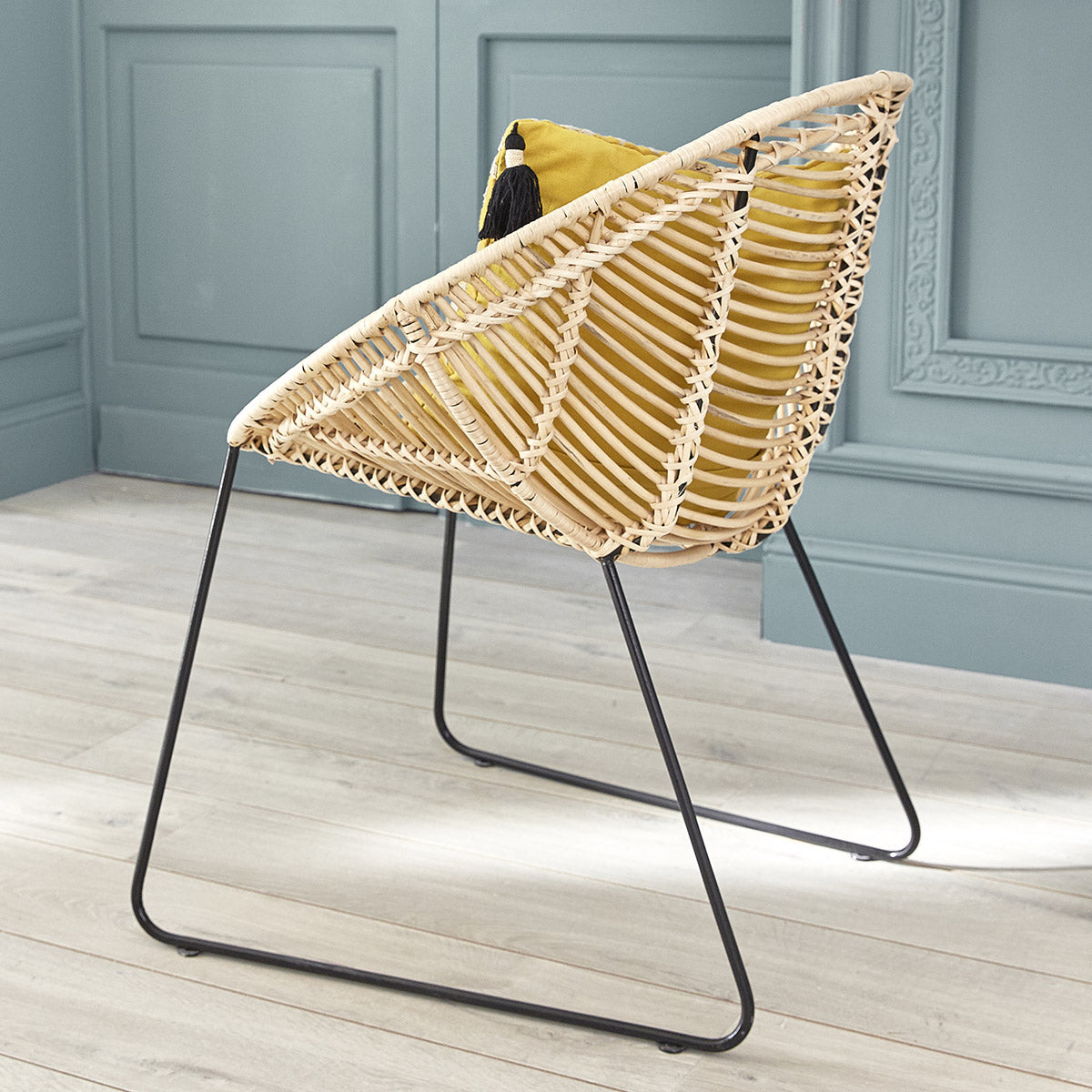 BOHEMA - Stuhl aus Rattan und Metall