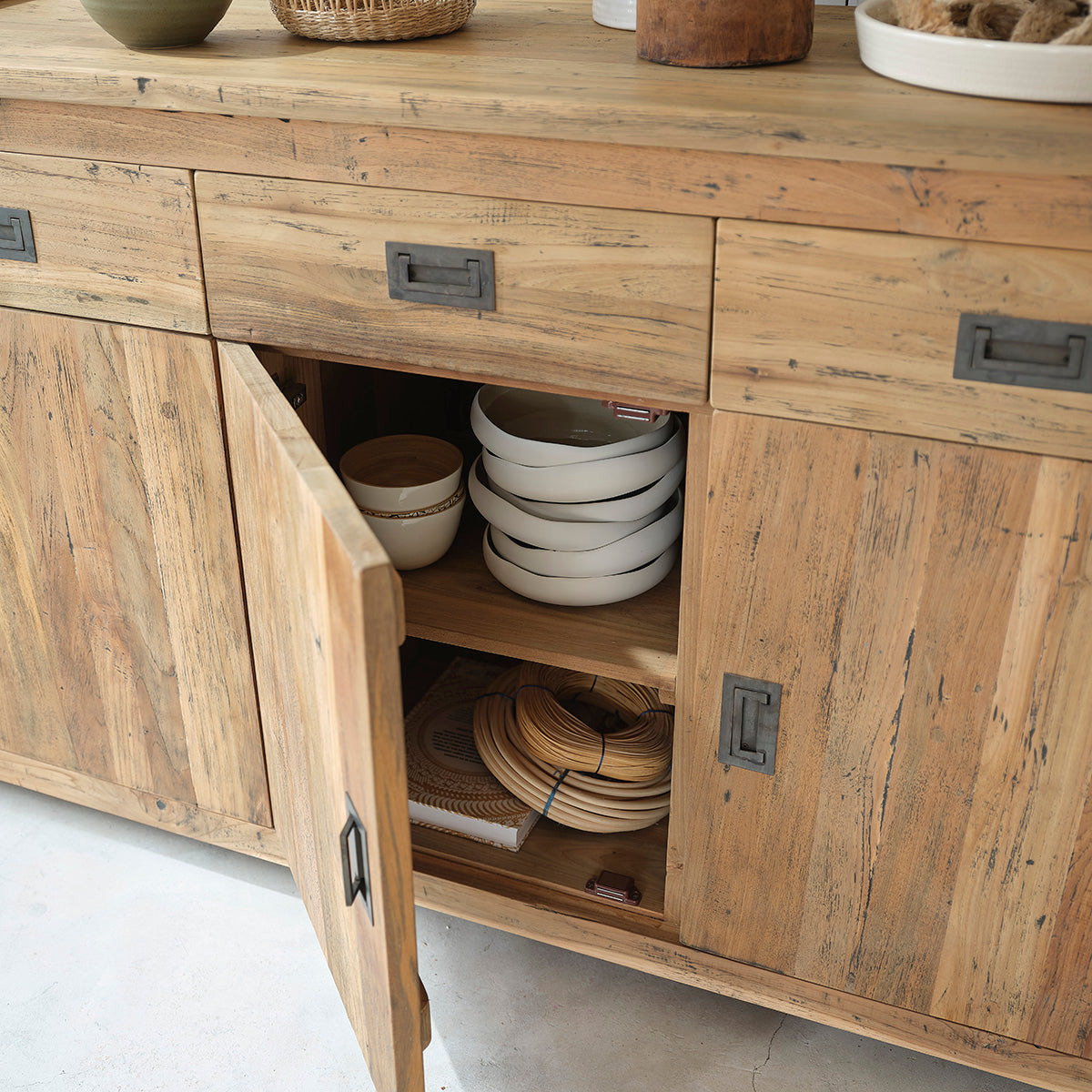 CARGO - Buffet aus massivem recyceltem Teakholz 200 cm