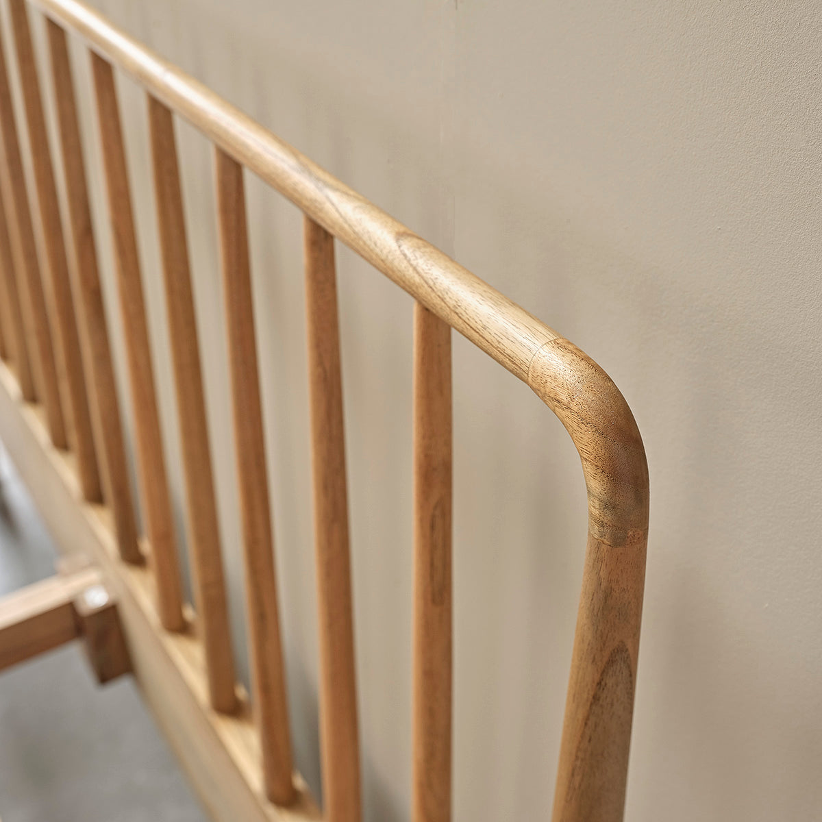 ESMEE - Lit en mindi massif 160 cm