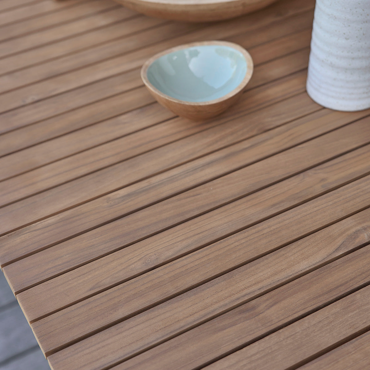 SDJ0006-salon_de_jardin_en_teck_massif_et_aluminium_6_8_pers-04.jpg