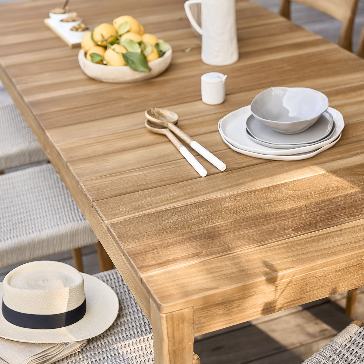 LIVIE - Gartentisch aus Teakholz für 8 pers.