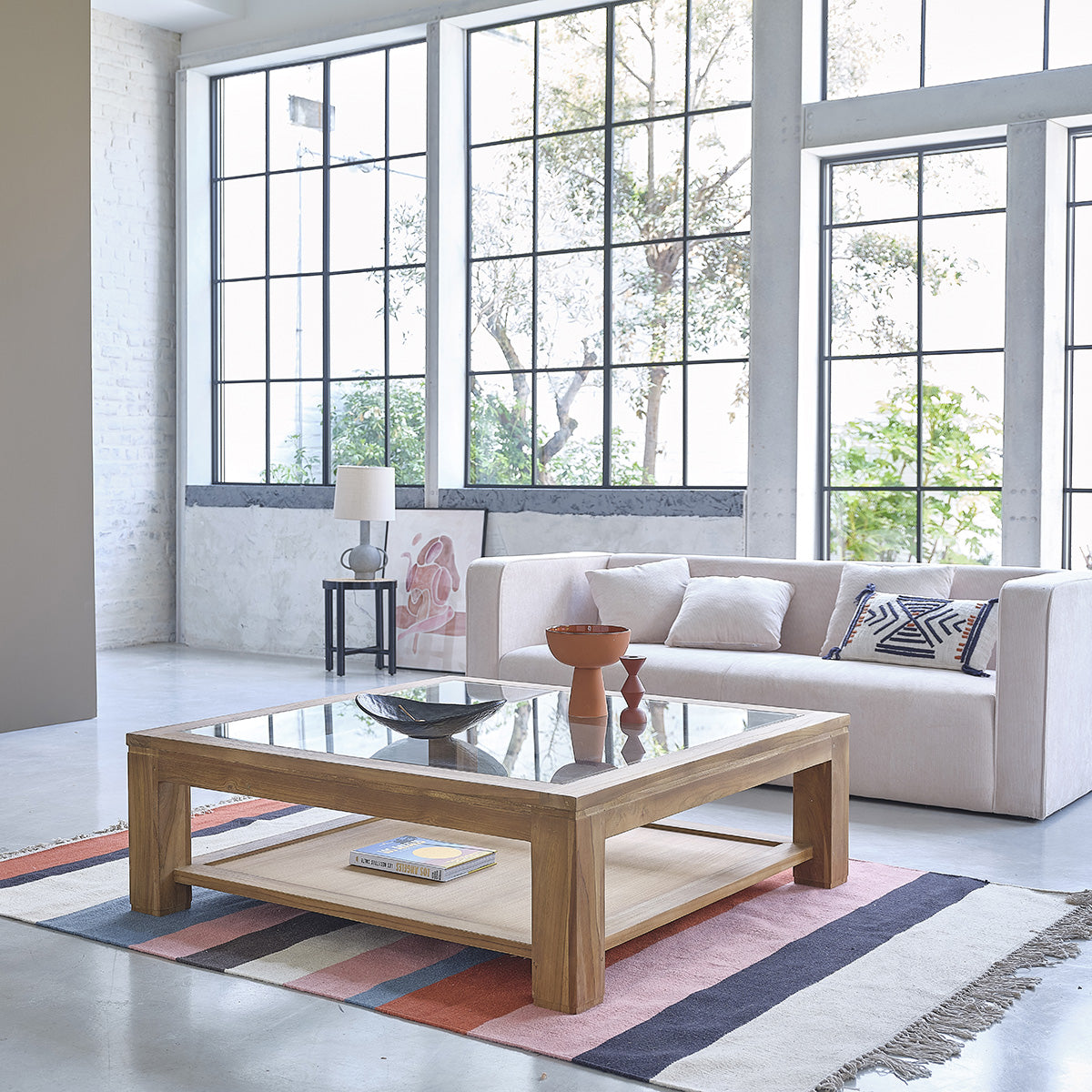 BOSTON - Couchtisch aus massivem Teakholz 120 cm