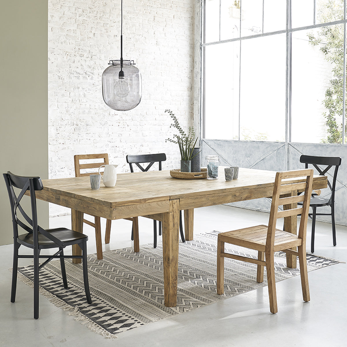 CARGO - Tisch aus massivem recyceltem Teakholz ausziehbar 12 pers.