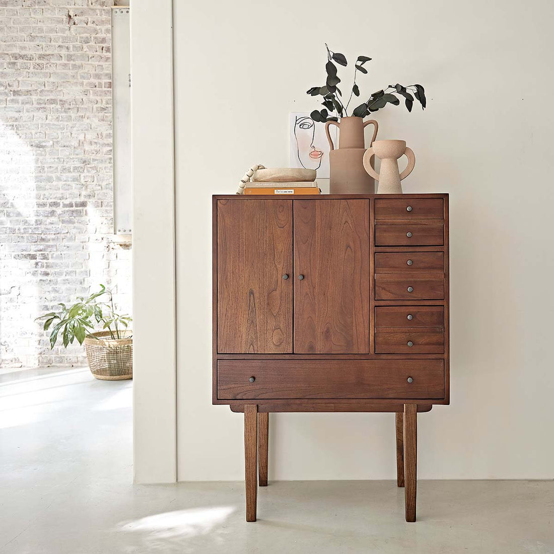 VINTAGE - Massive Mindi-Kommode in Walnuss-Finish 90 cm