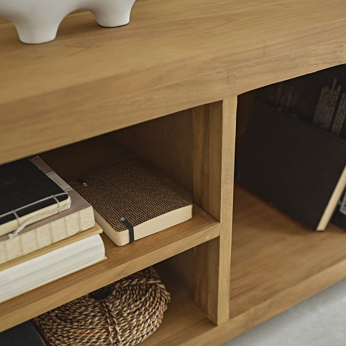 BOSTON - TV-Möbel aus massivem Teakholz 150 cm