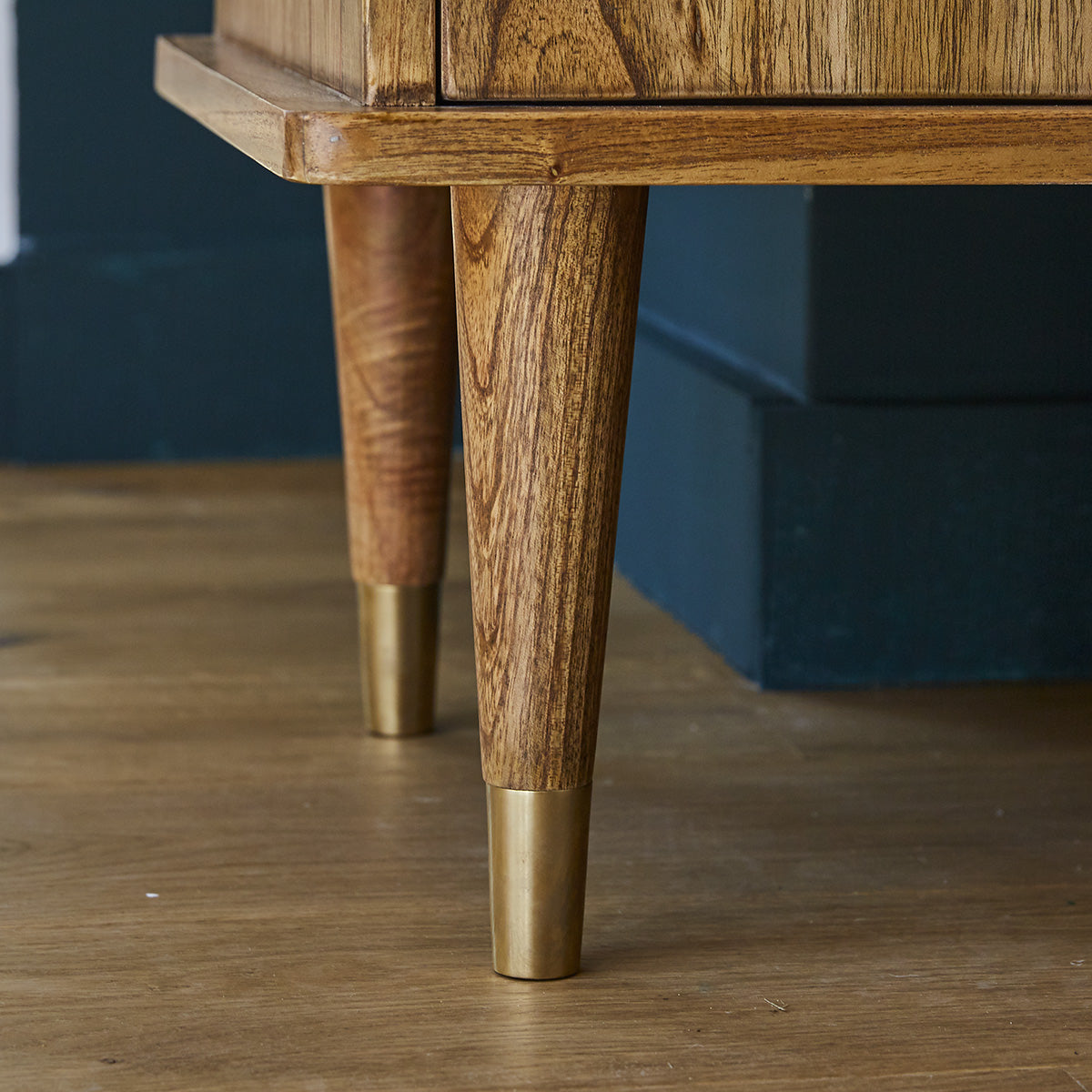 PIA - Buffet aus massivem Mindi-Holz 105 cm