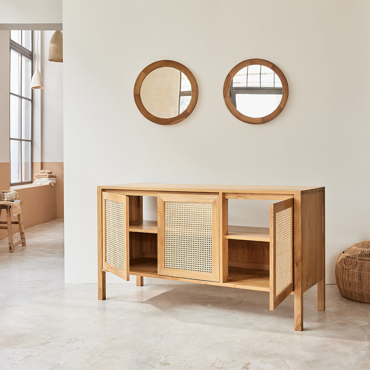 ELIOTT - Waschtischunterschrank aus massivem Teakholz und mit Rohrgeflecht 145 cm